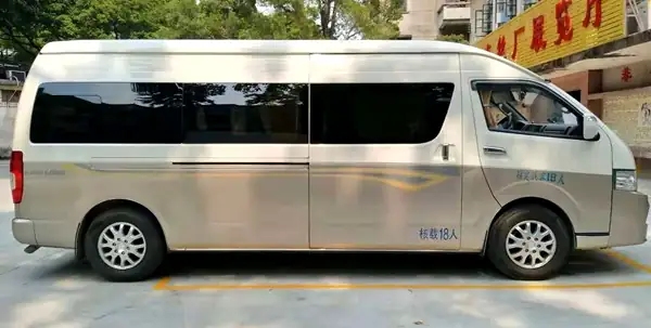 15座车